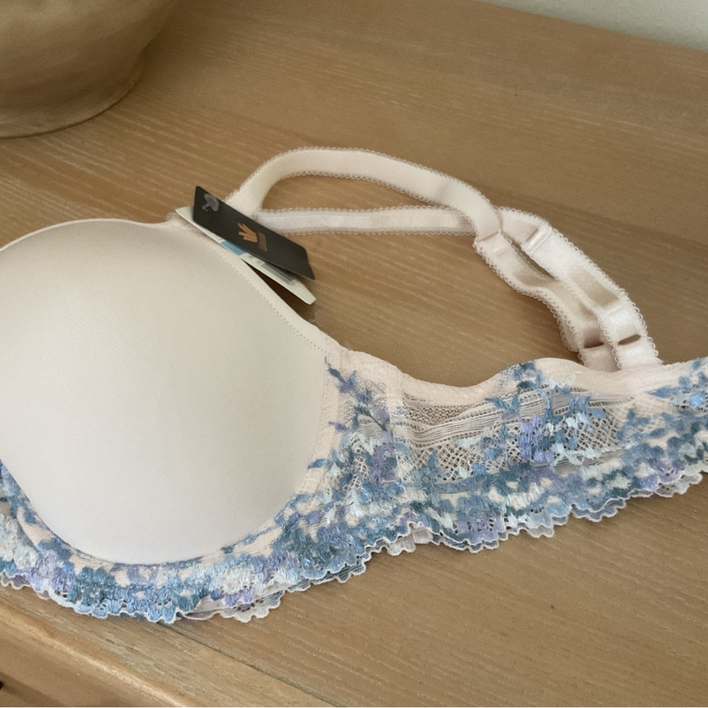 Wacoal Embrace Lace Bra